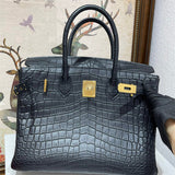 everyday bag interior and compartment view