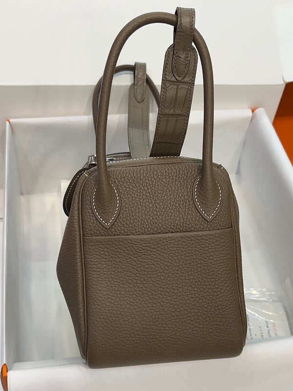 Effortless bag women's premium everyday handbag