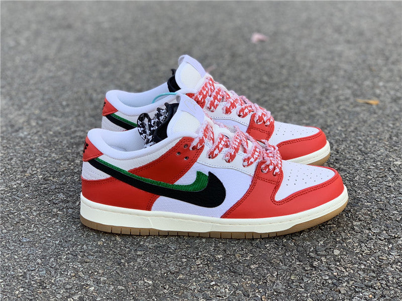 Nike Men's & Women's Designer Low-Top Shoes — Style 185 back view
