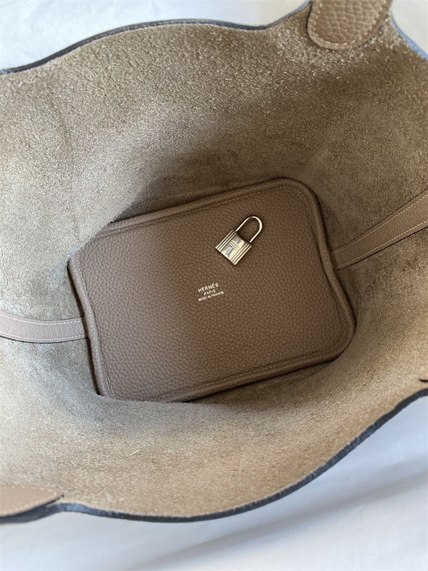 Sophisticated bag women's premium everyday handbag