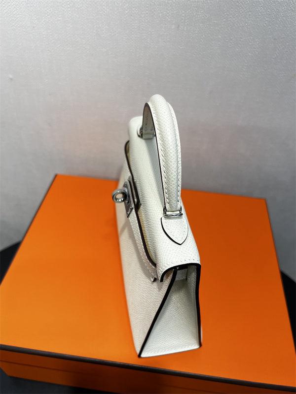  Timeless handbag front view 7