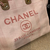  spacious purse view 9