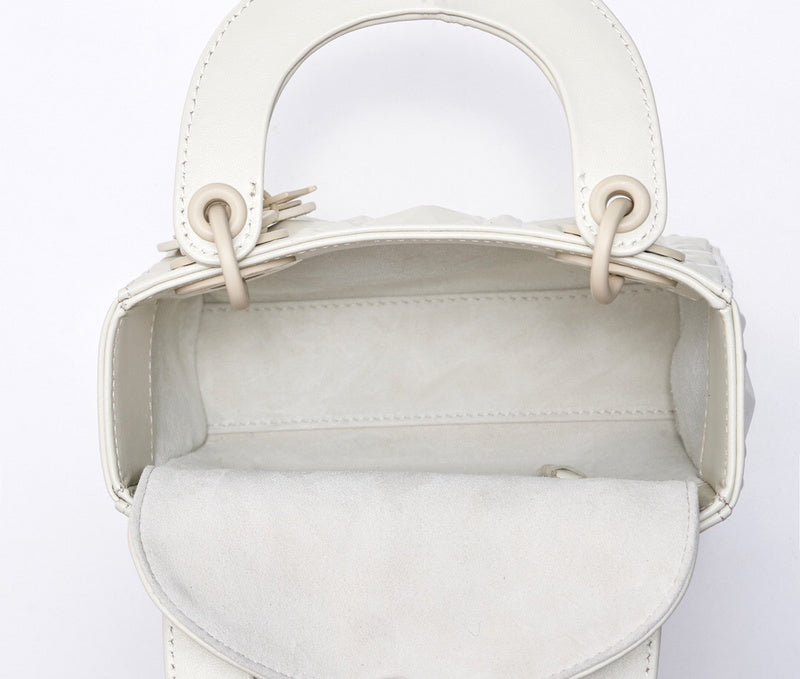 Front view of classic everyday-luxe women's handbag – women's premium purse