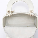 Front view of classic everyday-luxe women's handbag – women's premium purse