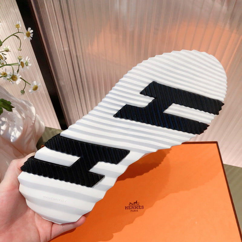 Hermès White High-Top Sneakers - Toe Detail View