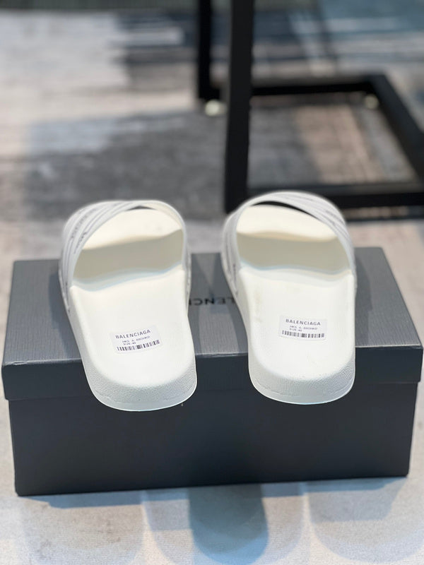 Balenciaga sandals Style 017 - logo and branding close-up