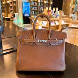  Statement shopper bag carried on shoulder