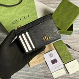 Front view of modern signature women's handbag – women's luxury accessory