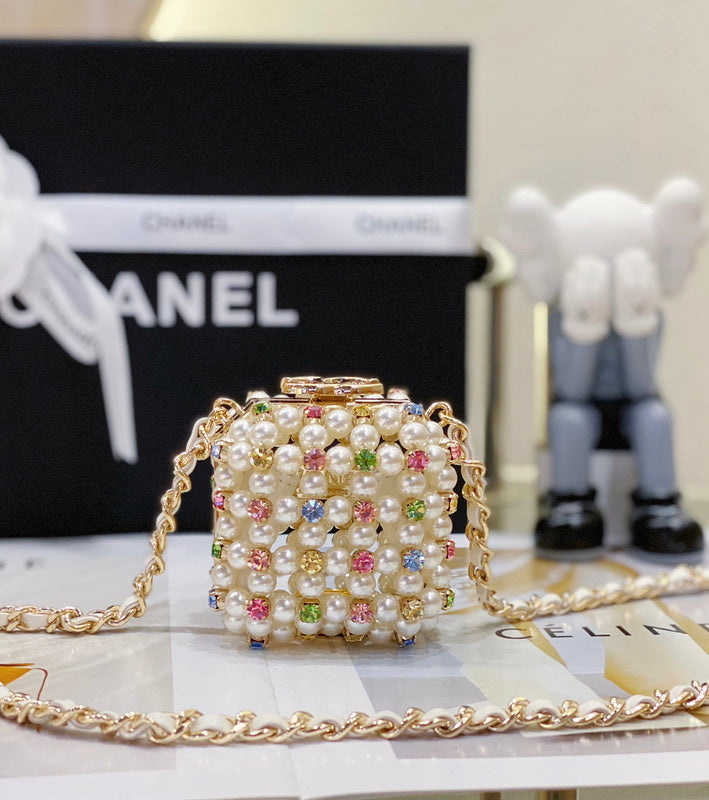  compact purse view 9