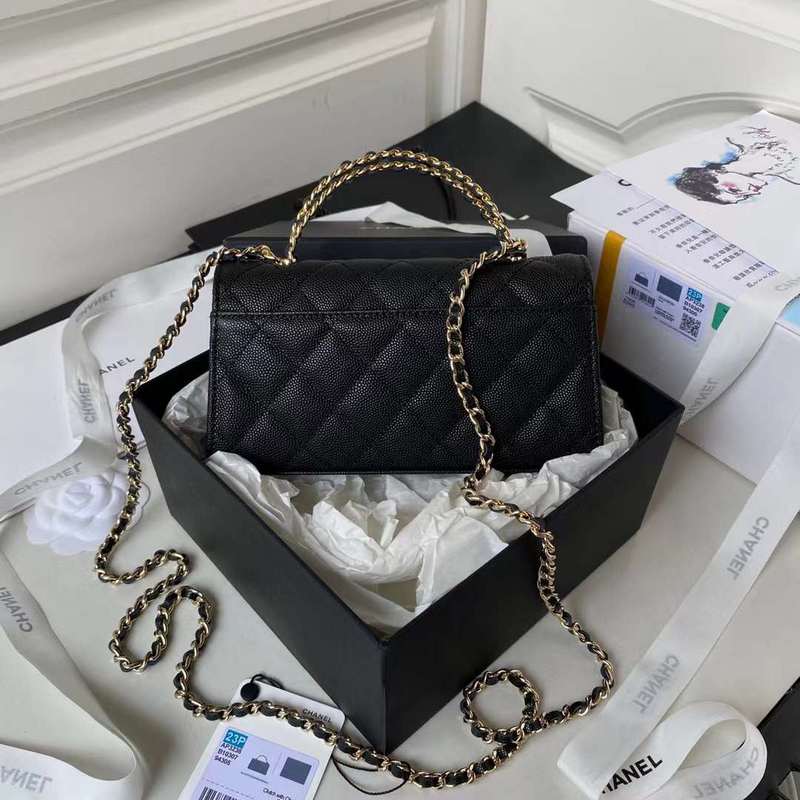 Zivas Charm Everyday Sophistication Everyday Handbag (Premium Everyday Carry) – Detail View