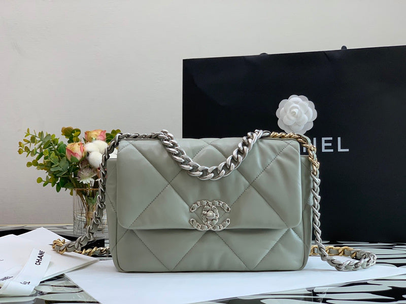 Zivas Charm Versatile Design Designer Handbag (Timeless Wardrobe Addition) – Styled Look