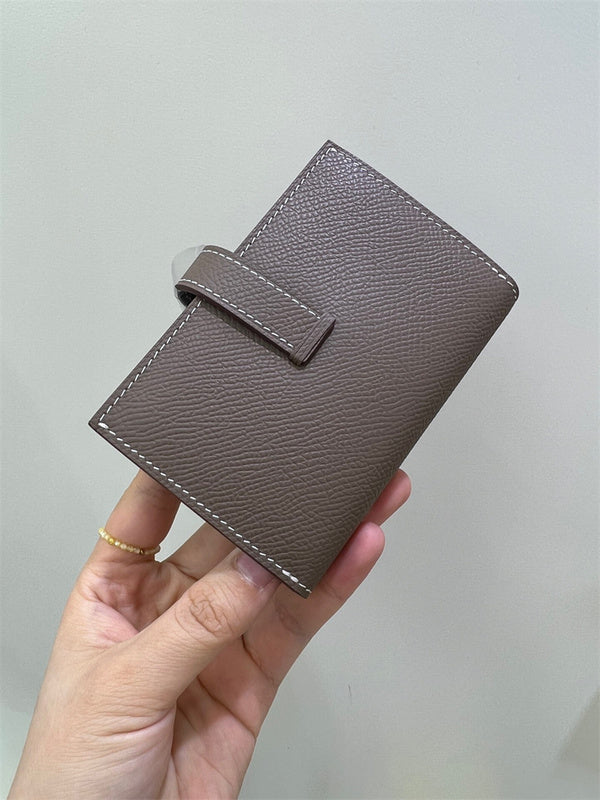 Interior view of modernist premium bag