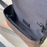  tote bag interior and compartment view 9