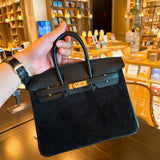  tailored everyday bag detail view showing craftsmanship