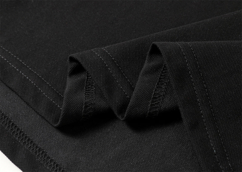 Full styled look of Polo cotton polo shirt with logo-detail design