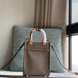 Ziva's Charm handbag – close-up view (13cm*6.5cm*18cm)