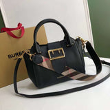 Ziva's Charm handbag – front view (one versatile size)