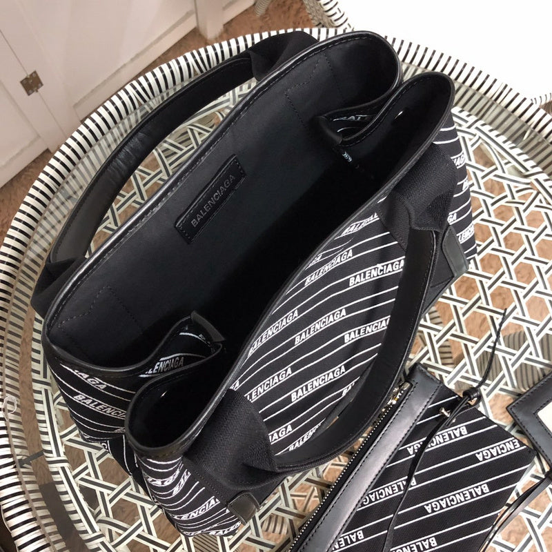 Close-up detail of polished structured women's handbag – women's statement bag