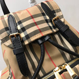 Ziva's Charm handbag – close-up view (one versatile size)