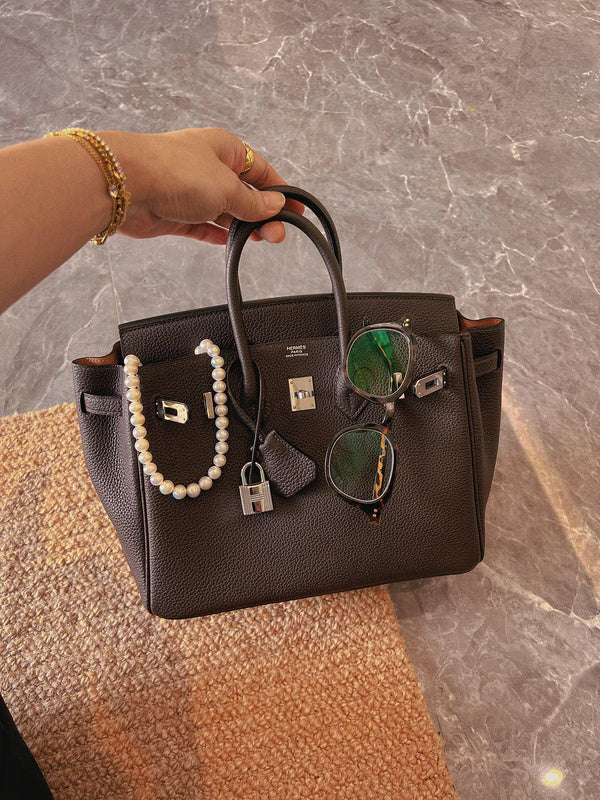 Interior view of tailored premium bag
