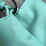 Ziva's Charm handbag – front view (Standard Size)