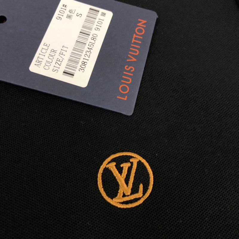 Front view of Louis Vuitton cotton t-shirt with everyday silhouette