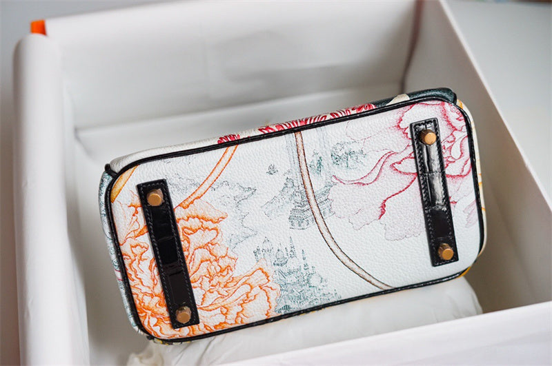  contemporary top-handle bag detail view showing craftsmanship 8