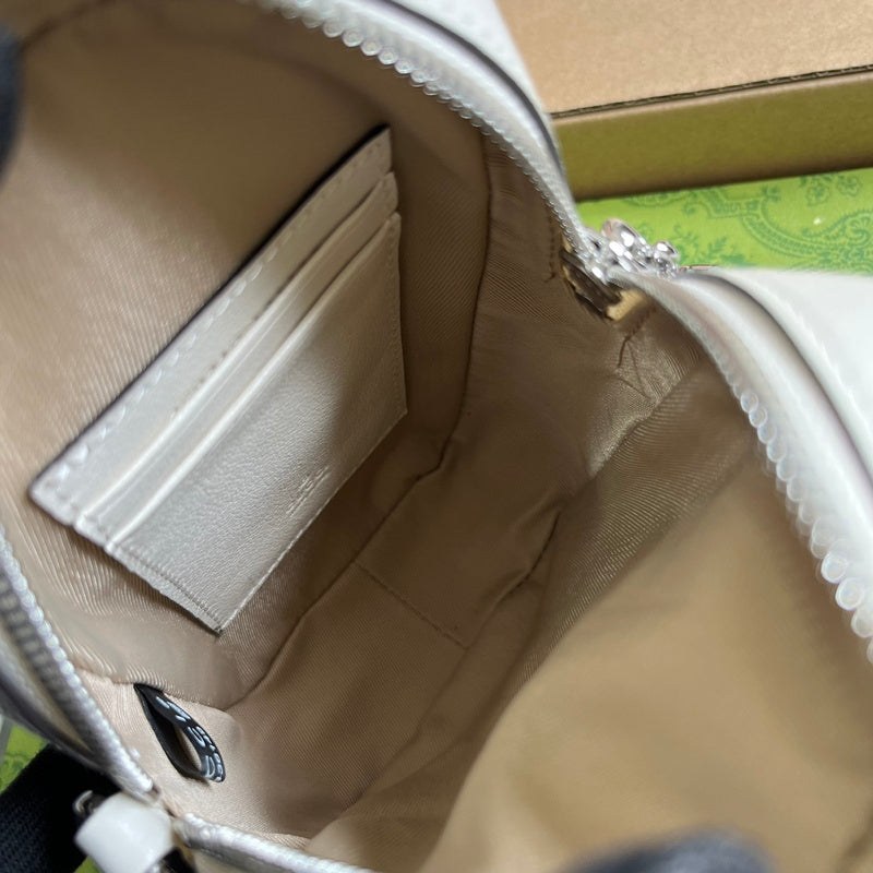 Styled lifestyle shot of premium everyday-luxe women's handbag – women's luxury handbag
