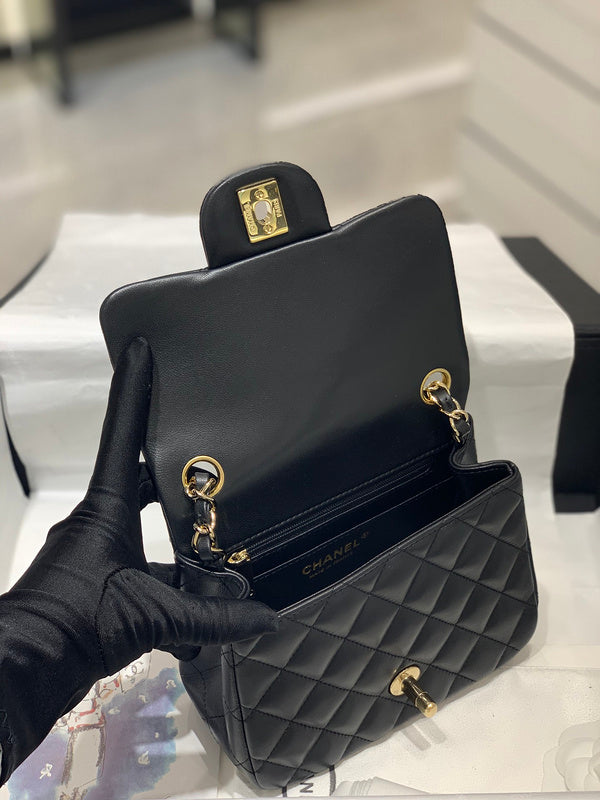  compact purse view 4