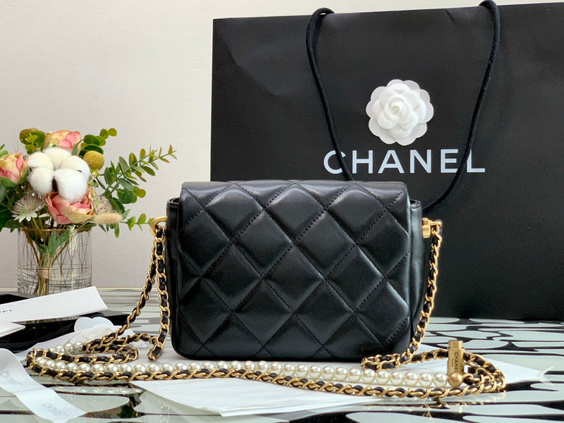  women's handbag, versatile design, view 5