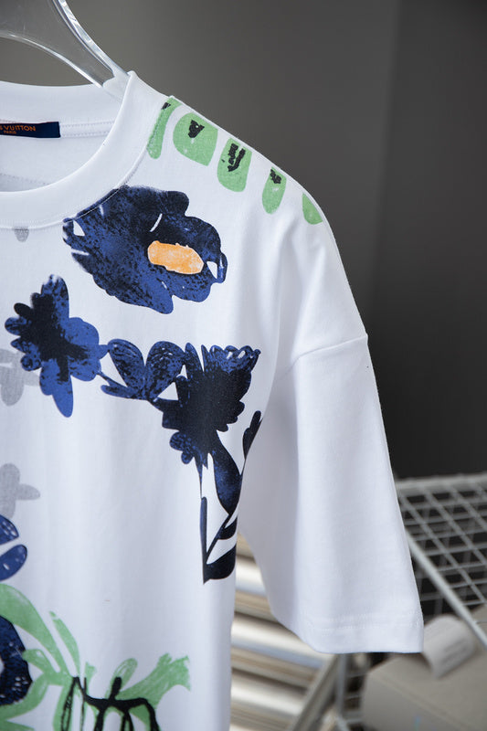 Full styled look of Louis Vuitton cotton t-shirt with signature branding