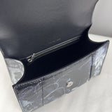 Zivas Charm Everyday Sophistication Statement Handbag (Refined Practical Design) – Detail View