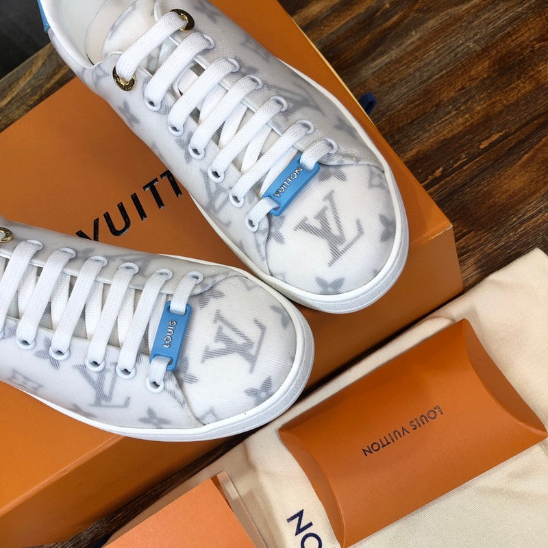 Louis Vuitton shoes Style 196 - top view showing design