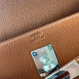  sophisticated shopper bag detail view showing craftsmanship 14