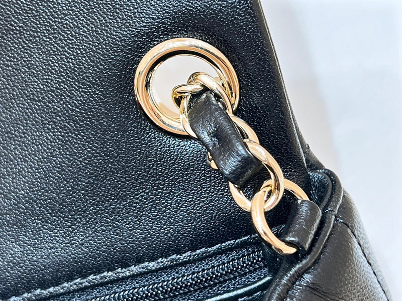  women's handbag, compact design, view 4