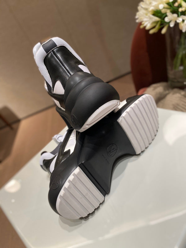Louis Vuitton Red Ankle Strap Heels - Toe Detail View