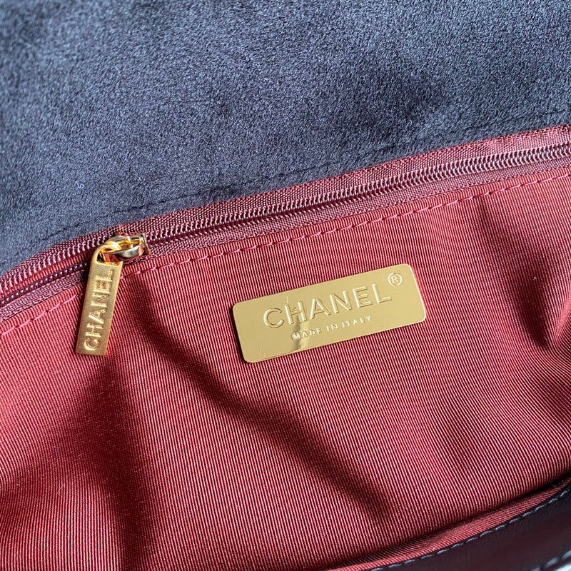 Zivas Charm Sleek Silhouette Fashion Handbag (Effortless Style Upgrade) – Back View