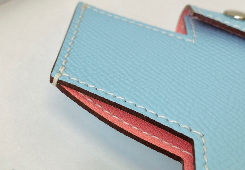 Modern handbag styled for everyday wear