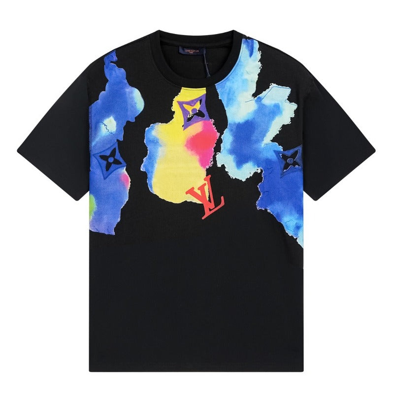 Side profile of Louis Vuitton cotton t-shirt with everyday silhouette