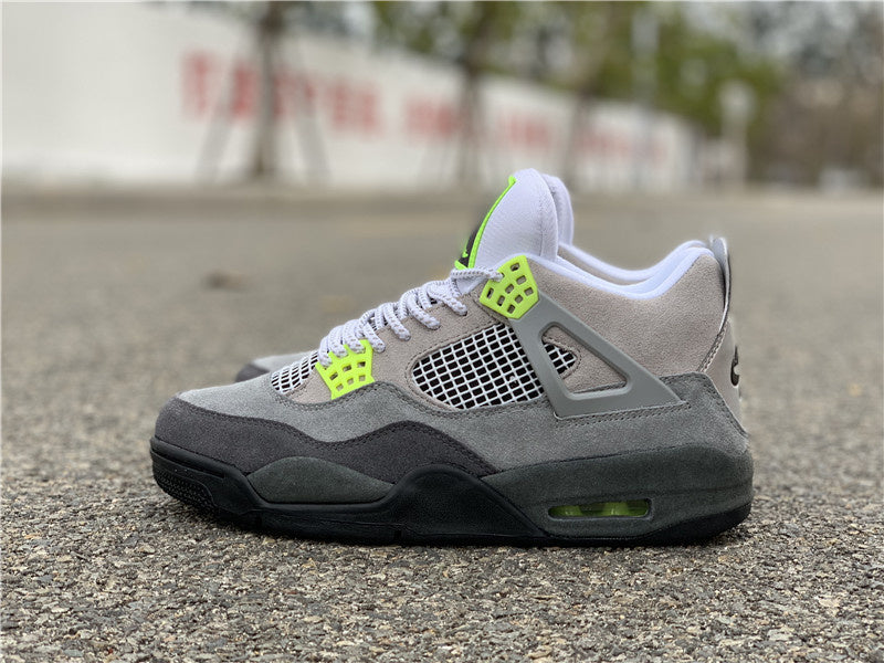 Nike Men's & Women's Luxury Fashion Trainers — Style 018 angle view