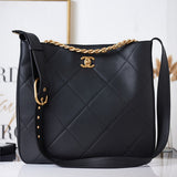  women's handbag, spacious design, view 4