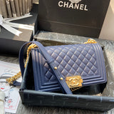  handbag, mid everyday style, image 3