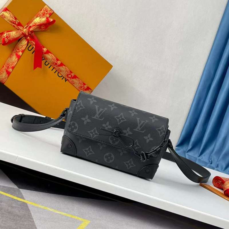 Front view of statement everyday-luxe women's handbag – women's designer-style accessory