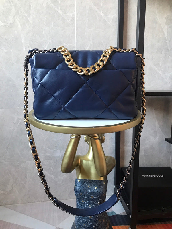  handbag, mid everyday style, image 9