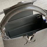  smart shopper bag styled with outfit 42