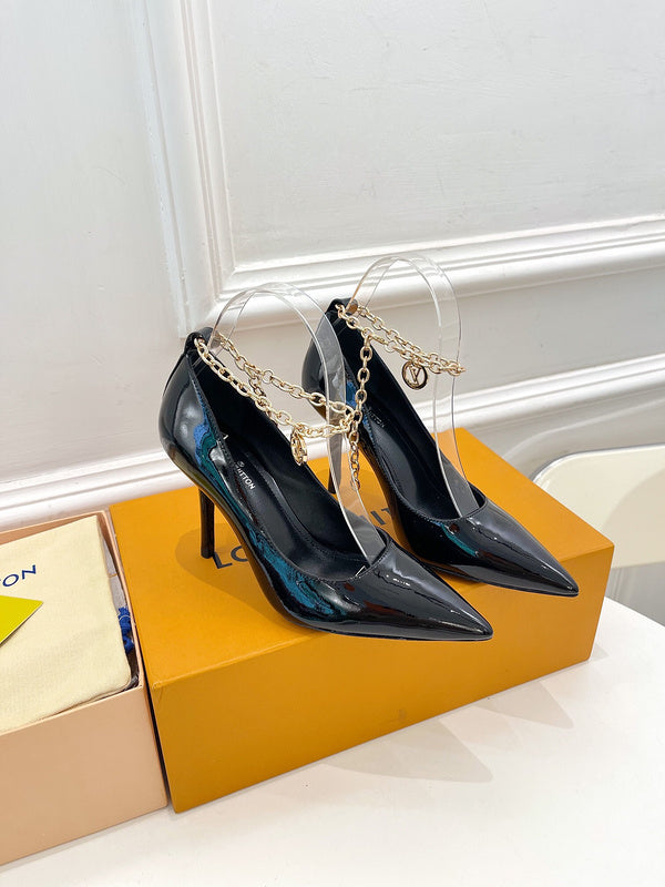 Louis Vuitton shoes Style 414 - side profile detail