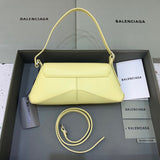Timeless Vegan Leather Handbag - Chic Everyday Appeal | Women's Premium Handbag #438 - close-up detail shot (image 3) of designer-inspired handbag