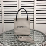 Side profile of polished everyday-luxe women's handbag – women's premium purse