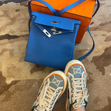 Interior view of streamlined premium bag