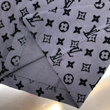 Full styled look of Louis Vuitton cotton t-shirt with relaxed-fit cut